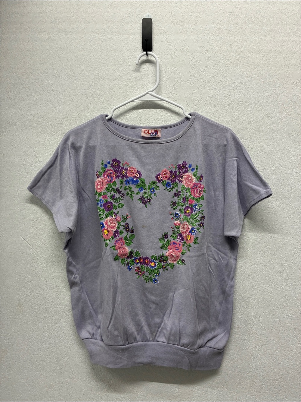 Vintage Club USA Purple Floral Heart Graphic Short Sleeve Sweatshirt Top